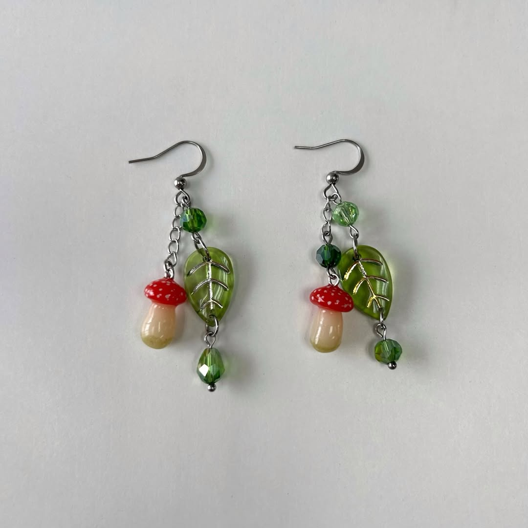 βπΏΛπΰ»π± . mushroom earrings .π±ΰ»πΛπΏβ