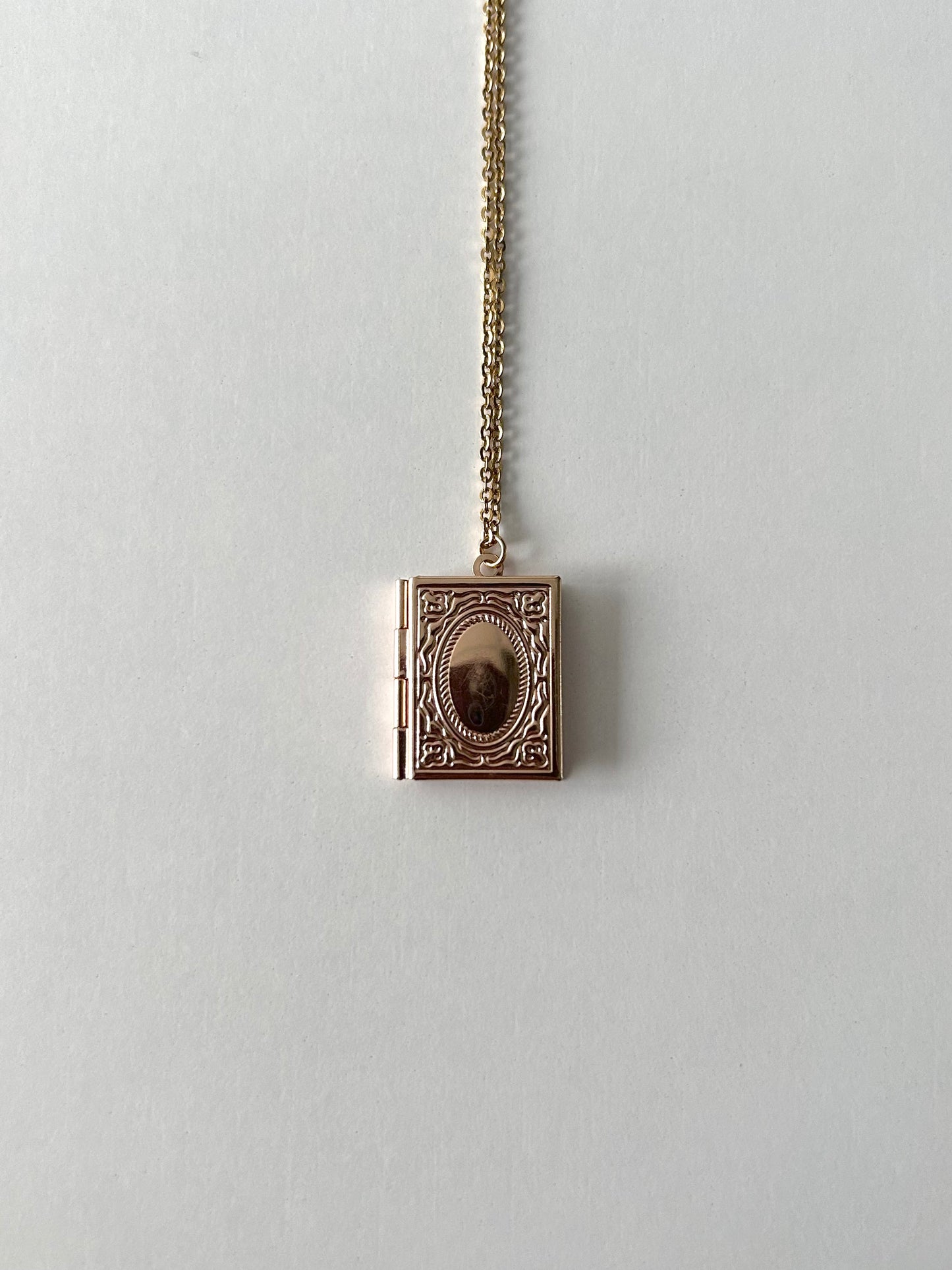 βπΏΛπΰ»π±. mushroom meadow locket .π±ΰ»πΛπΏβ