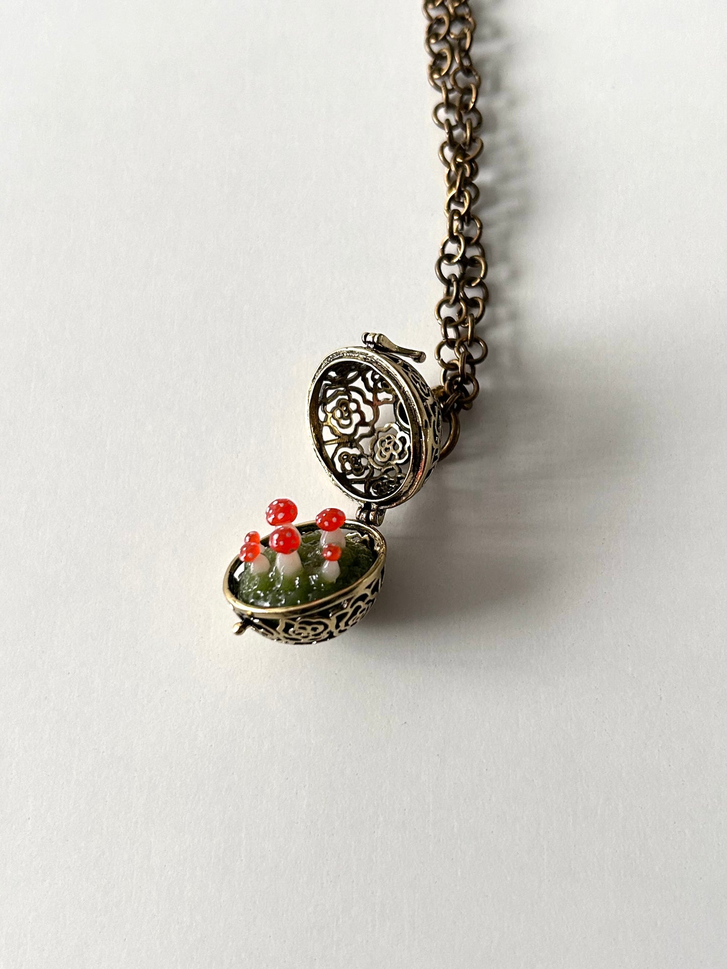 ⋆🌿˚🍄໑🌱. mushroom meadow locket .🌱໑🍄˚🌿⋆